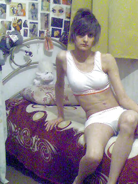 17P Iranian Hot Babe