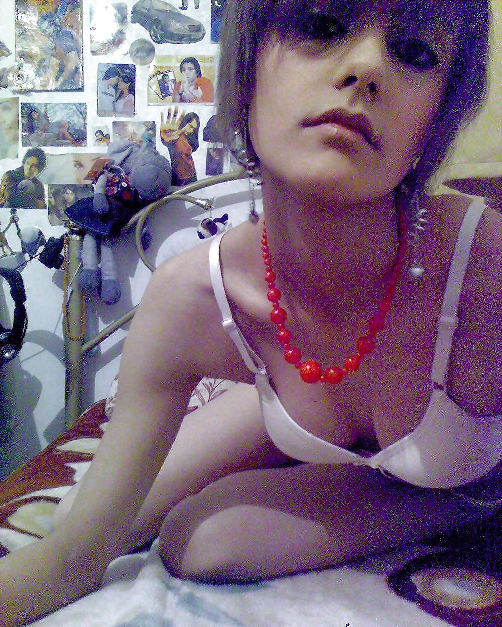 17P Iranian Hot Babe