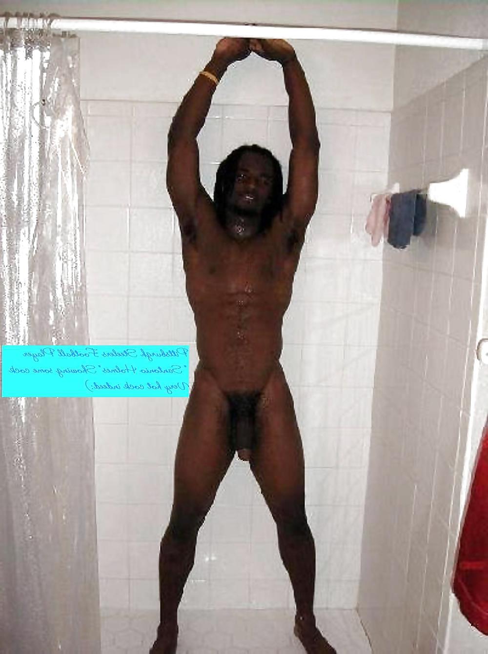 22P Black celebrity men