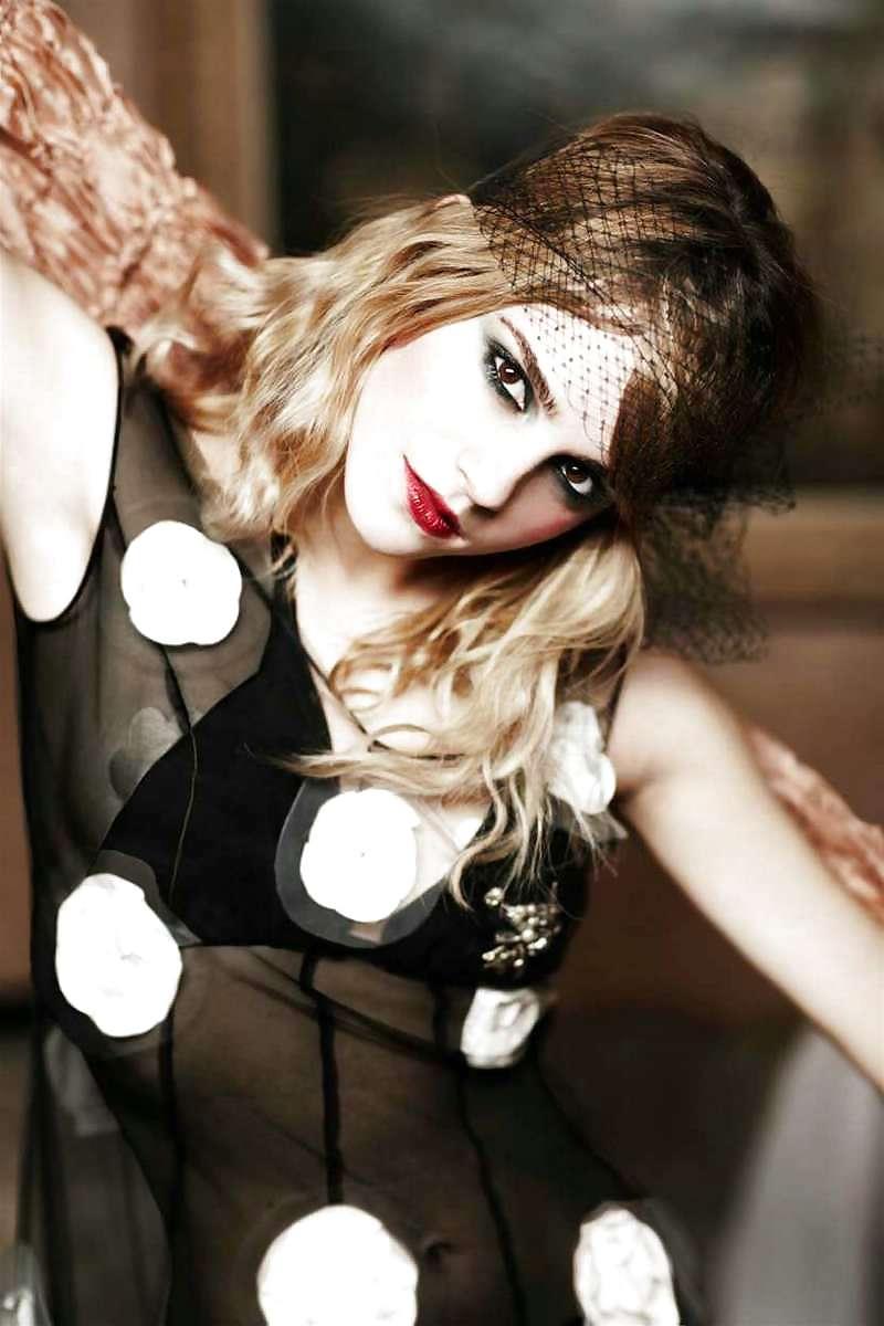19P Emma watson 