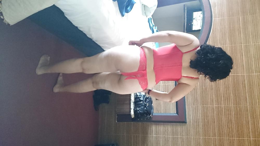 7P My wife loves to make me cuckold