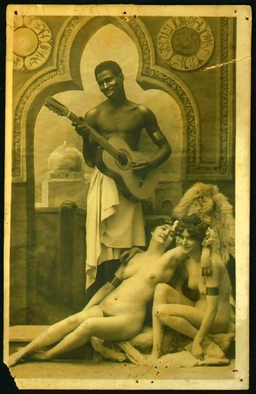16P Vintage  Lesbian & Courtship-num-001