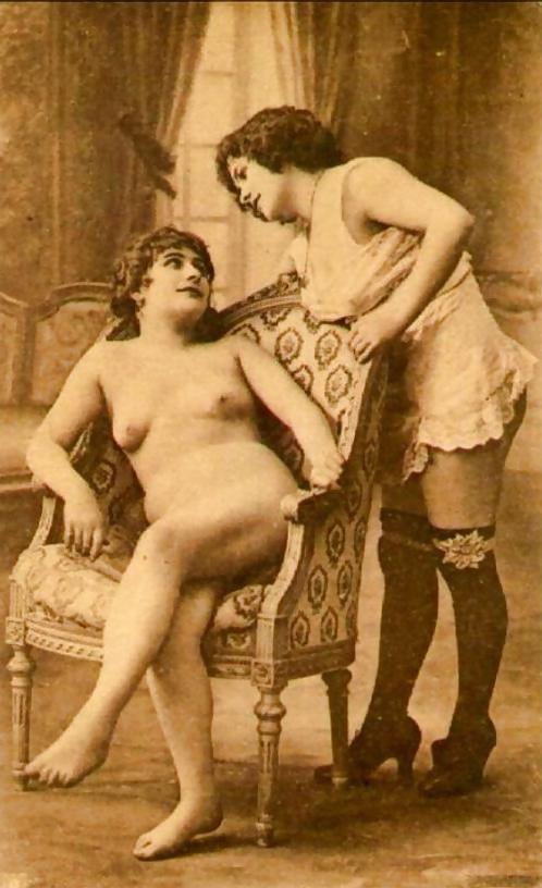 16P Vintage  Lesbian & Courtship-num-001