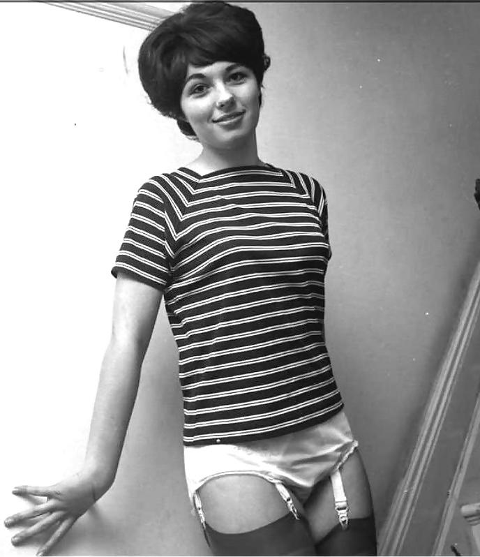 16P Vintage lady's &  Bloomers-num-001