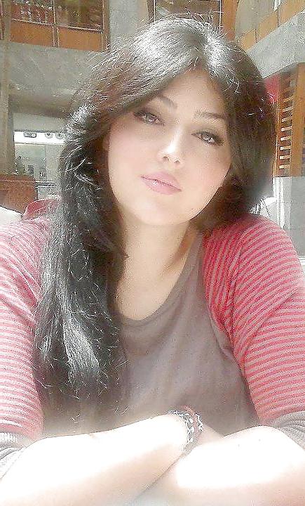 25P Sexy Iranian Girls 7