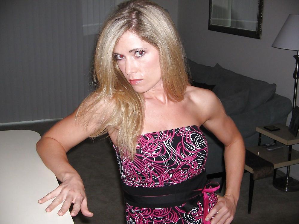 25P Matures of all shapes and sizes hairy and shaved 233