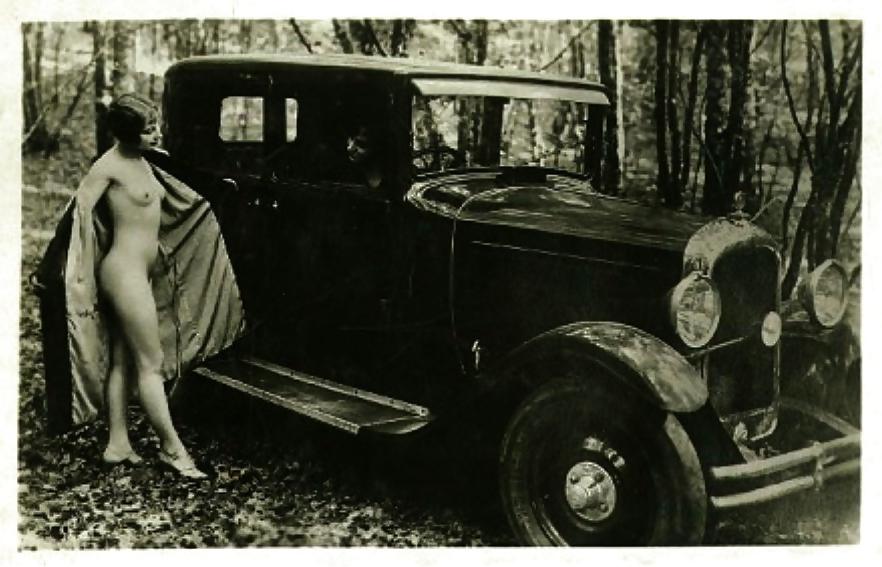16P Vintage lady's & Cars-num-001