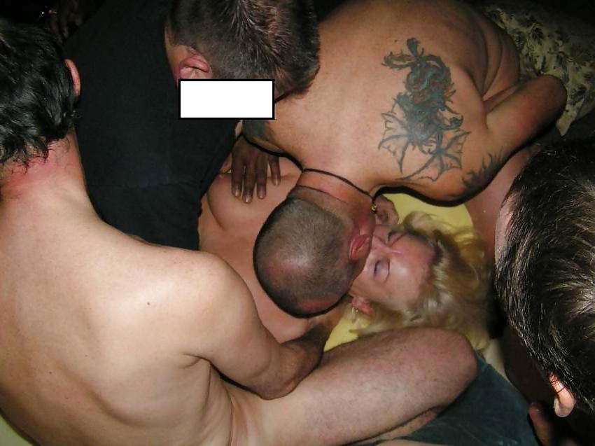 25P Stute liebt den Gangbang