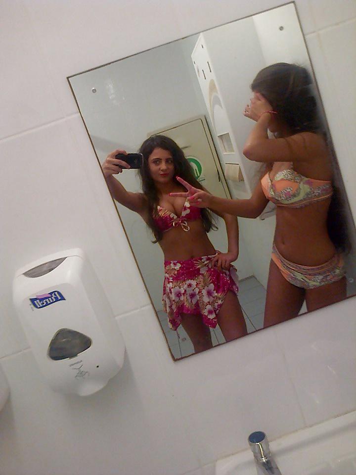 25P Irish Gpysy Teen Girls Trip To Blackpool