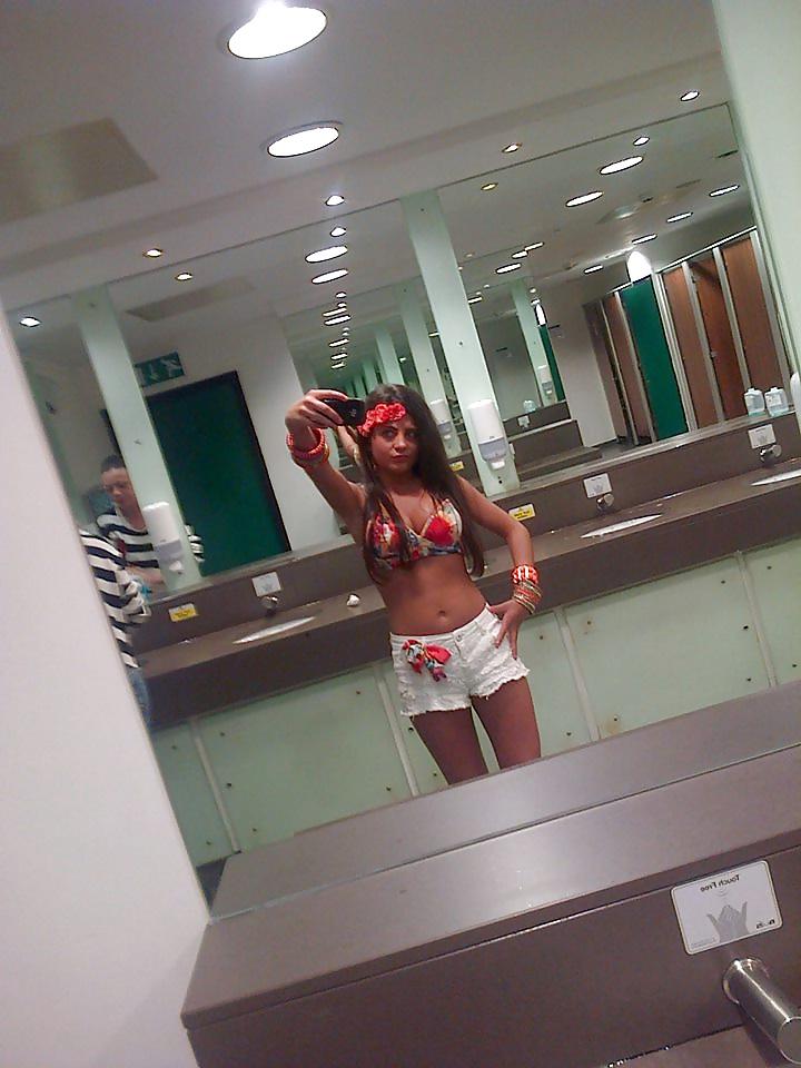 25P Irish Gpysy Teen Girls Trip To Blackpool