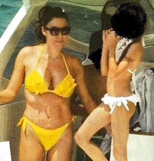 21P MATURE CELEB GREEK MILF TATIANA STEFANIDOY