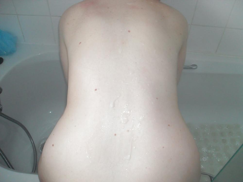 4P Wife in the shower with cum up her back