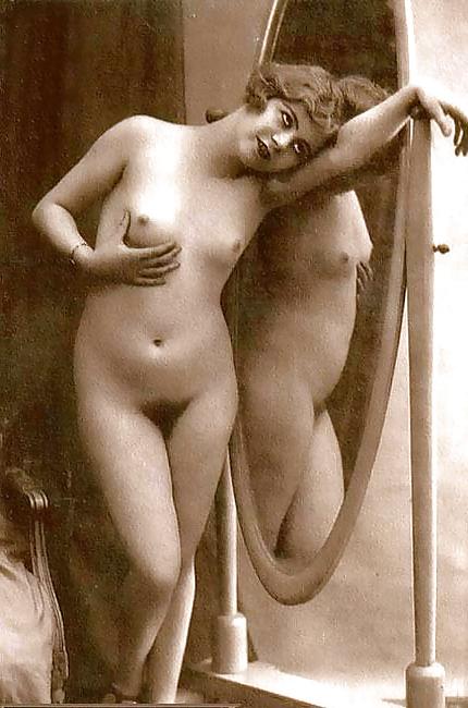 25P Vintage Nudes 2