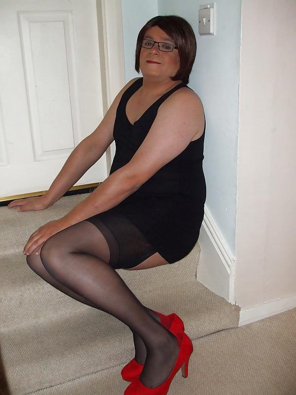 22P Another Night's Posing & Anal Training