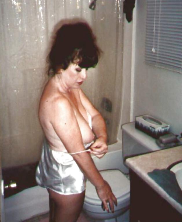 25P Mature ladies in peril.