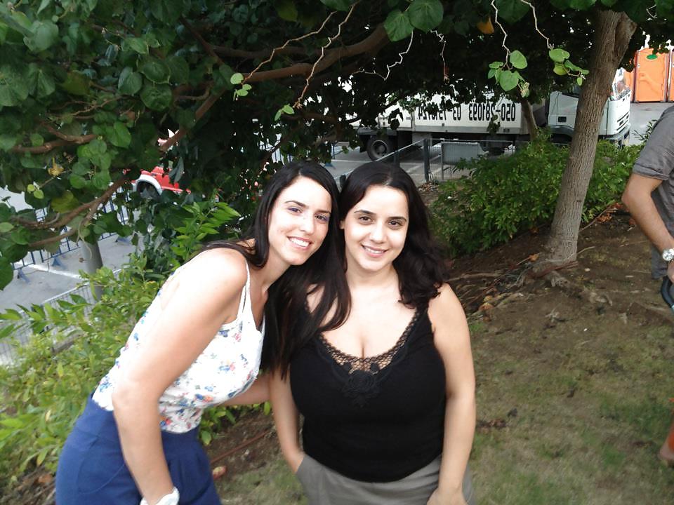 21P Israeli Girl With Big Tits
