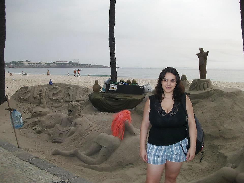 21P Israeli Girl With Big Tits
