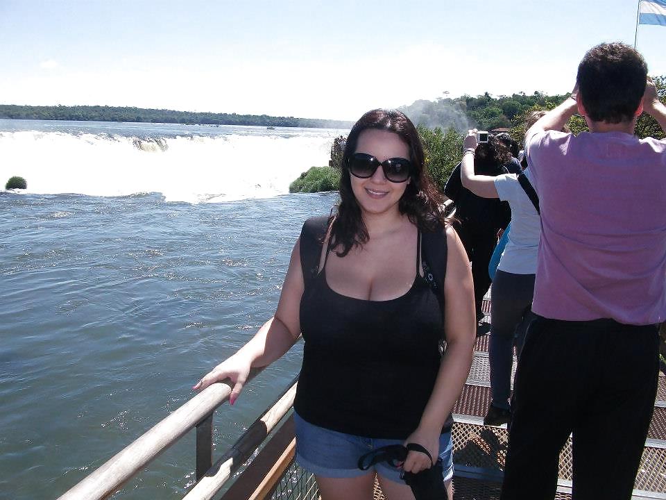 21P Israeli Girl With Big Tits