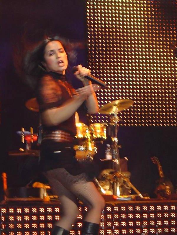 25P Andrea Corr Irish Celeb fishnets tights hose