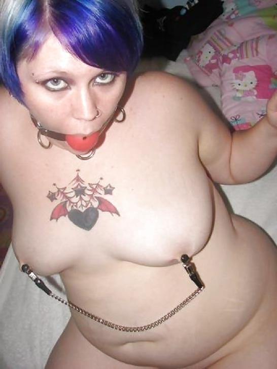 10P Submissive females 4