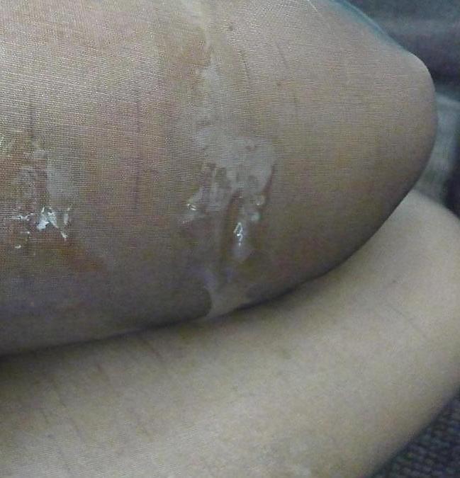 25P CUM ON NYLON