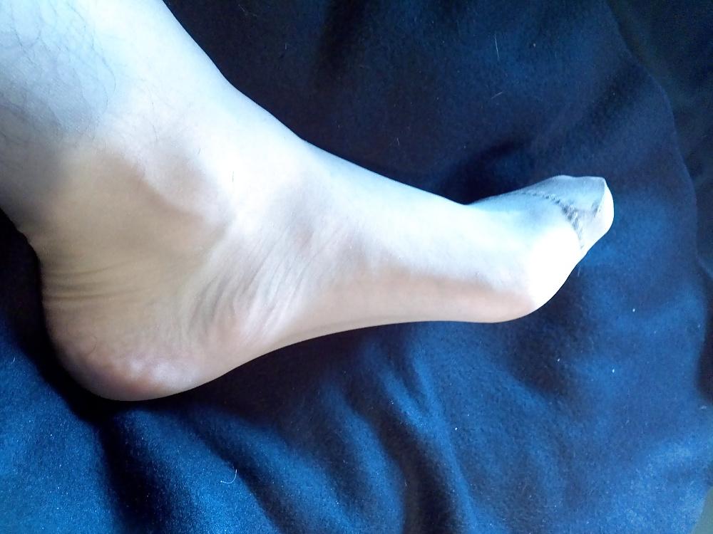 4P Request for my feet in tan tights