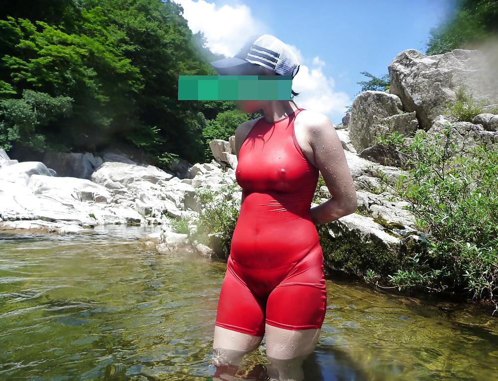 25P Swimming wear