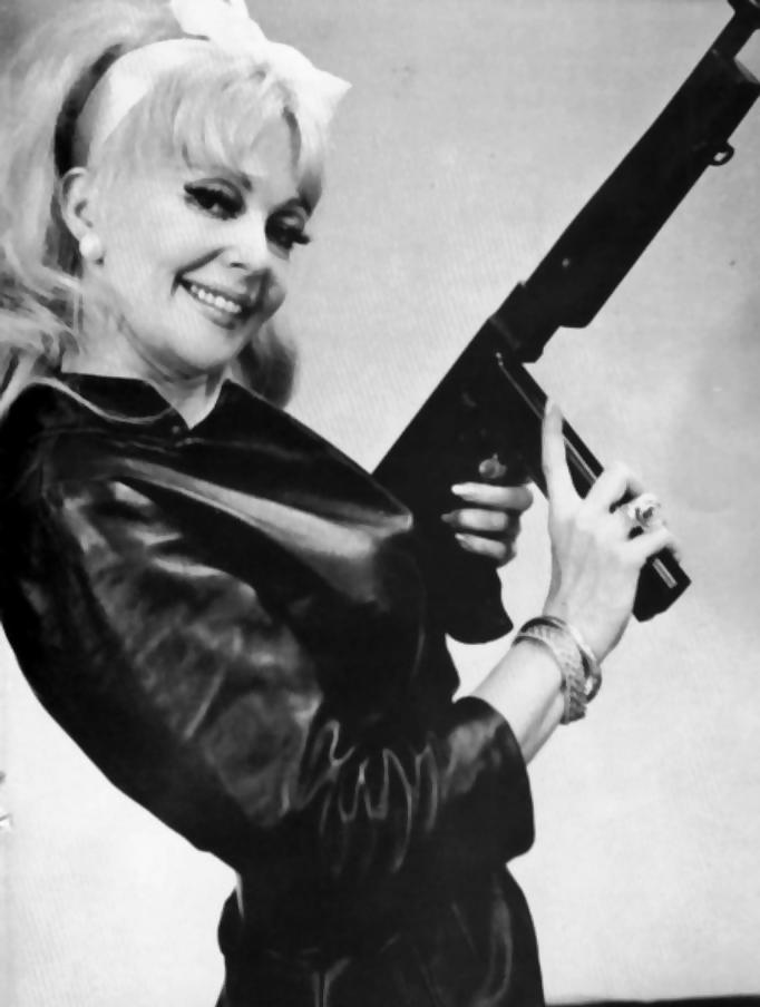 16P Vintage lady's & Guns-num-001
