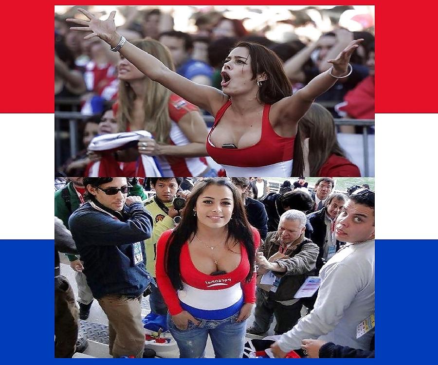 25P The Sexiest Football Fan 