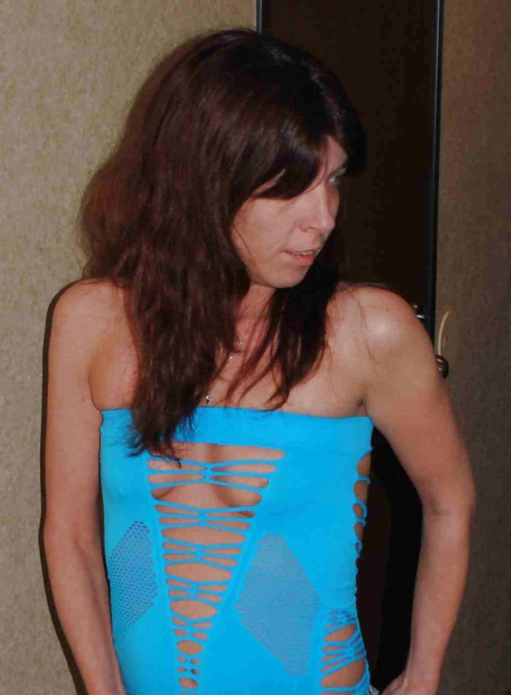 21P Tiny tits and big nipples