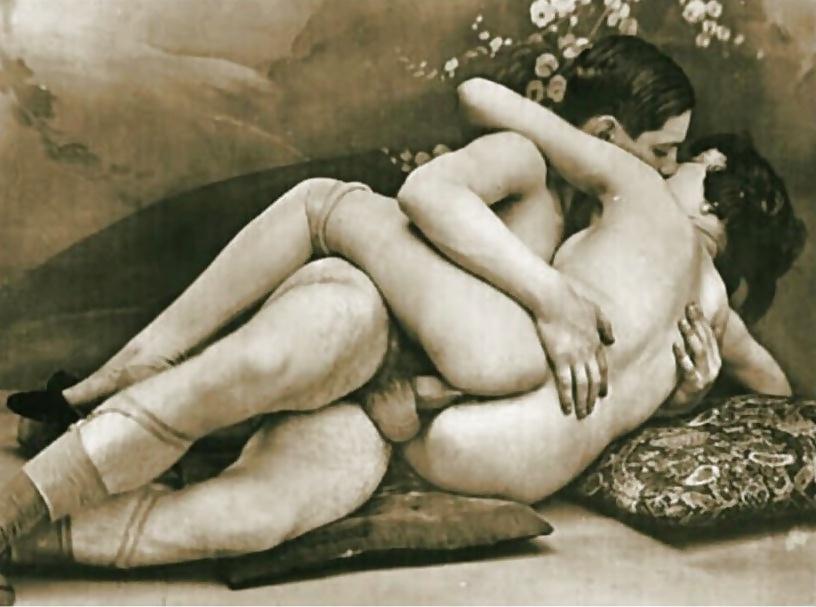 16P Vintage lady's & Making Love-num-001