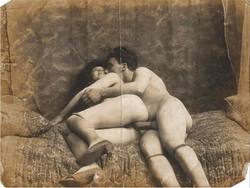 16P Vintage lady's & Making Love-num-001