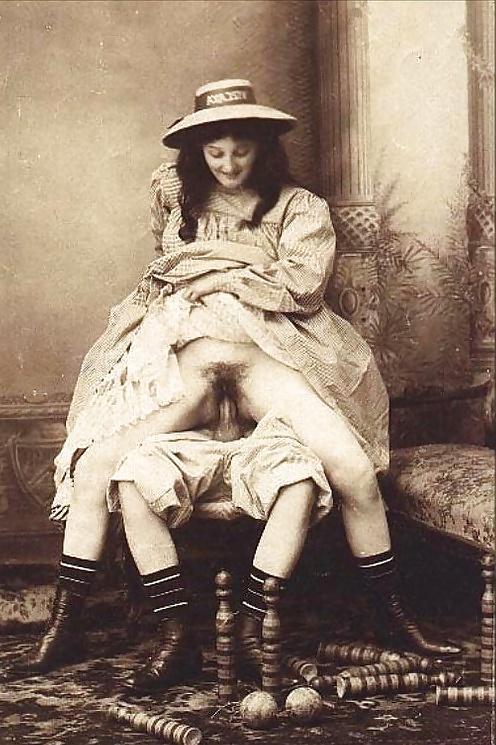 16P Vintage lady's & Making Love-num-001