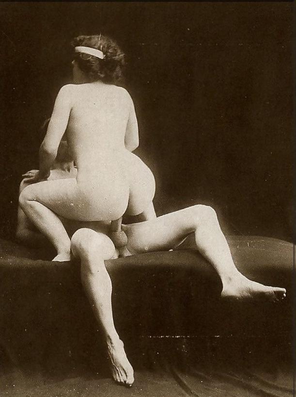 16P Vintage lady's & Making Love-num-001