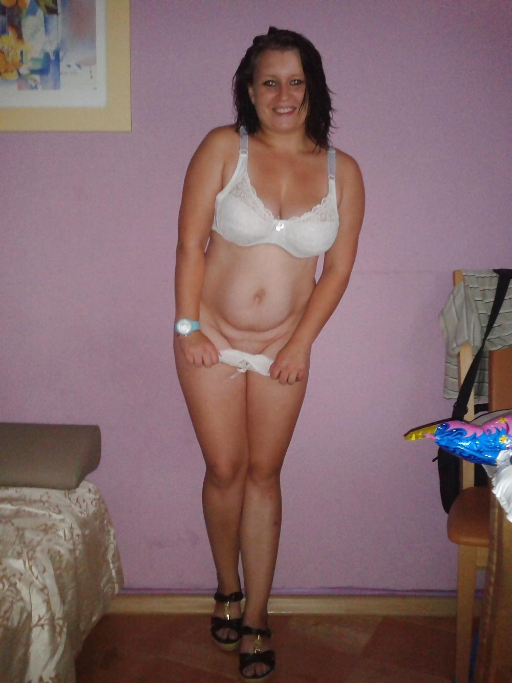 16P Polish famous bbw whore