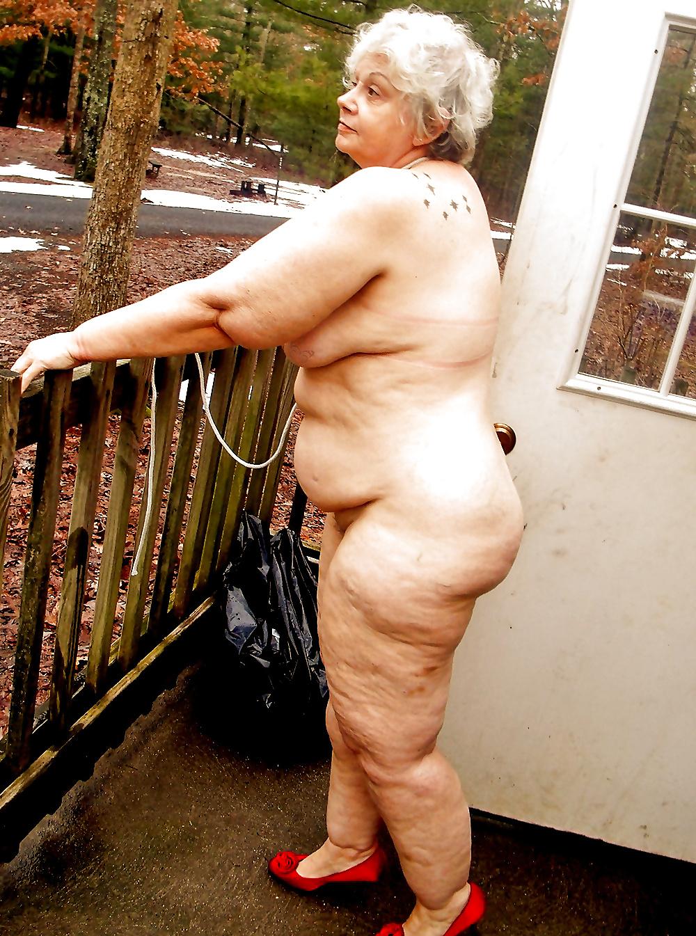 25P The Best of Exposed mature BBW Nancy