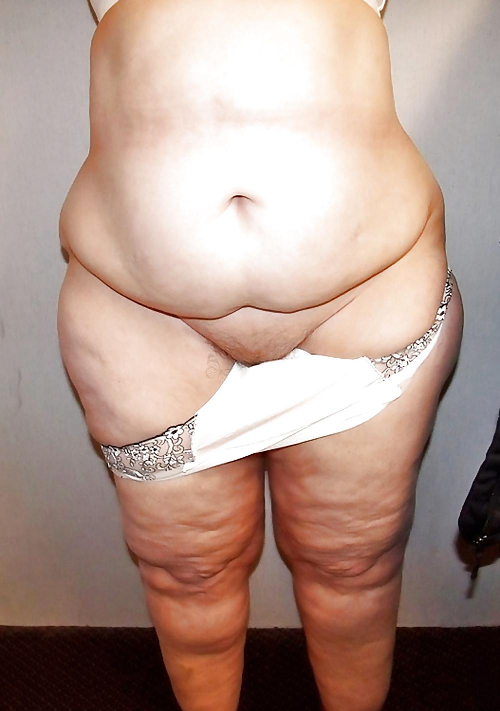 25P The Best of Exposed mature BBW Nancy