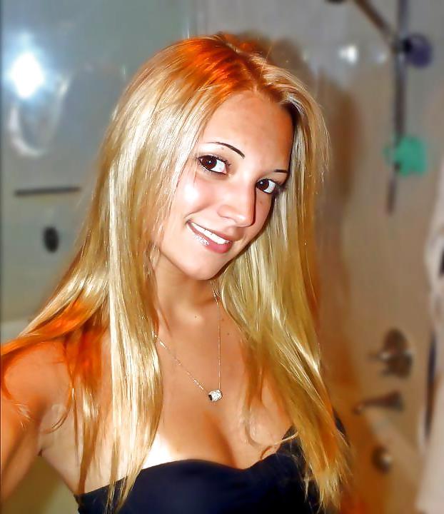 8P More Facebook friends....and such a slut