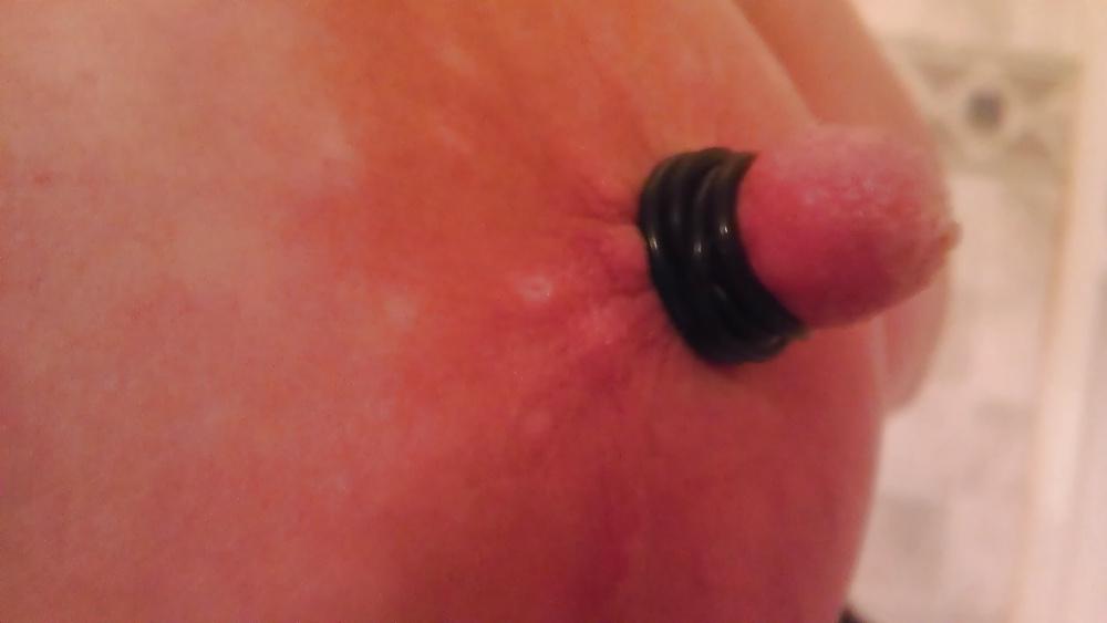 24P Huge nipples