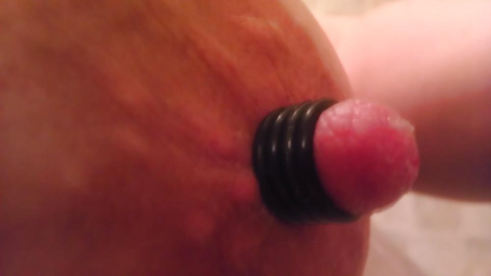 24P Huge nipples