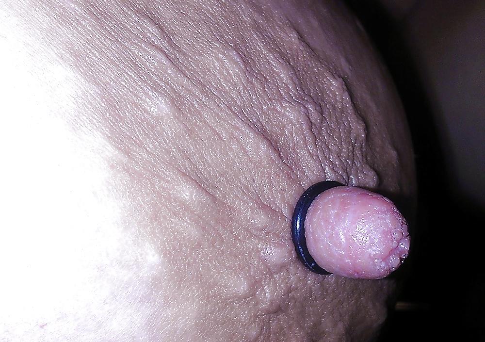 24P Huge nipples