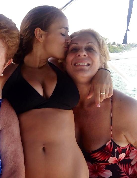 5P Big Teen Tits