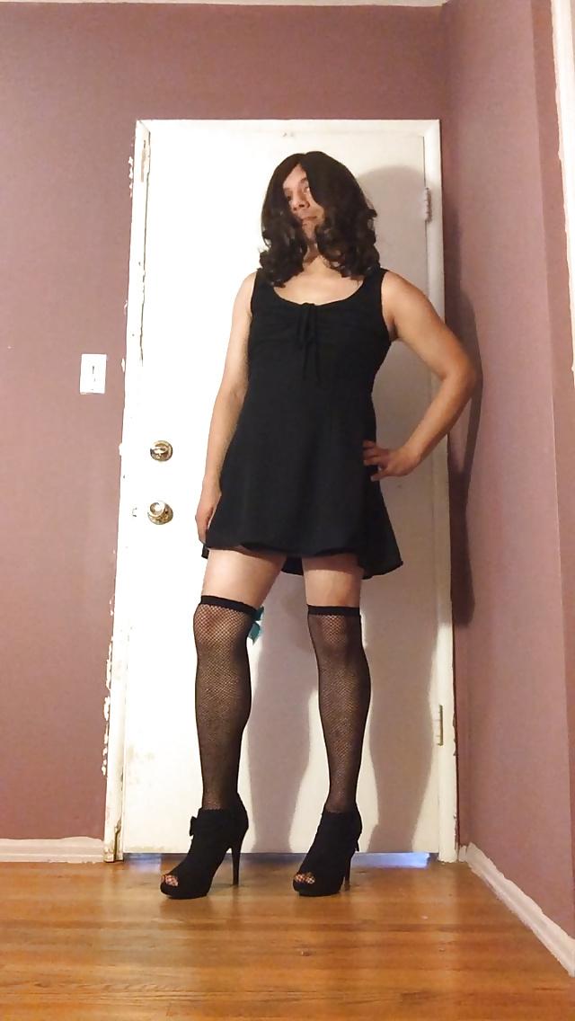7P Me crossdressing