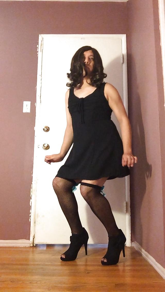 7P Me crossdressing