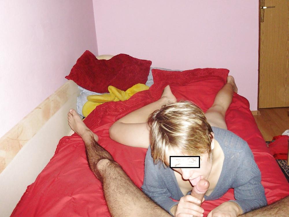 24P Mom MILF who love sucking cock