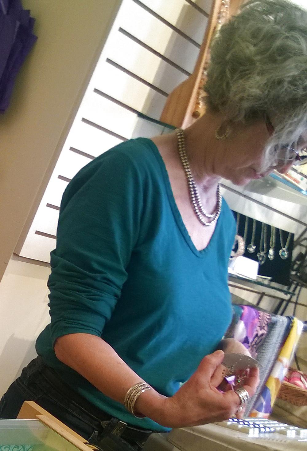 5P Beautiful GILF with perky tits