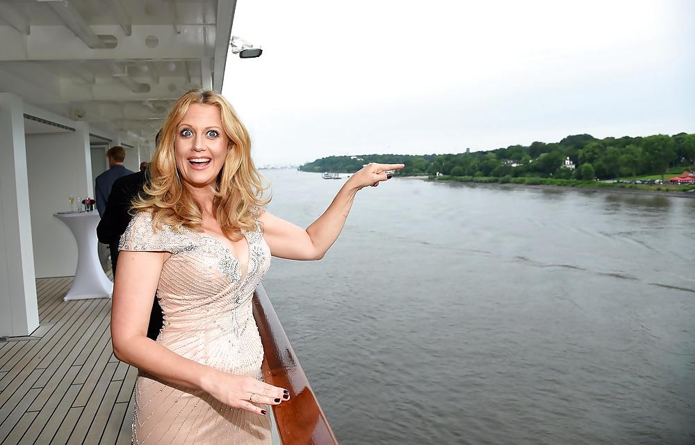 18P Barbara Schoeneberger - GALA Jubilaeumsparty