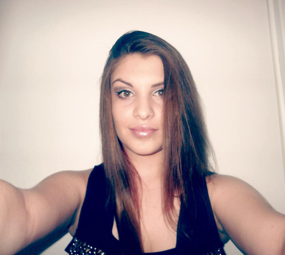 25P Innocent looking brunette cumslut