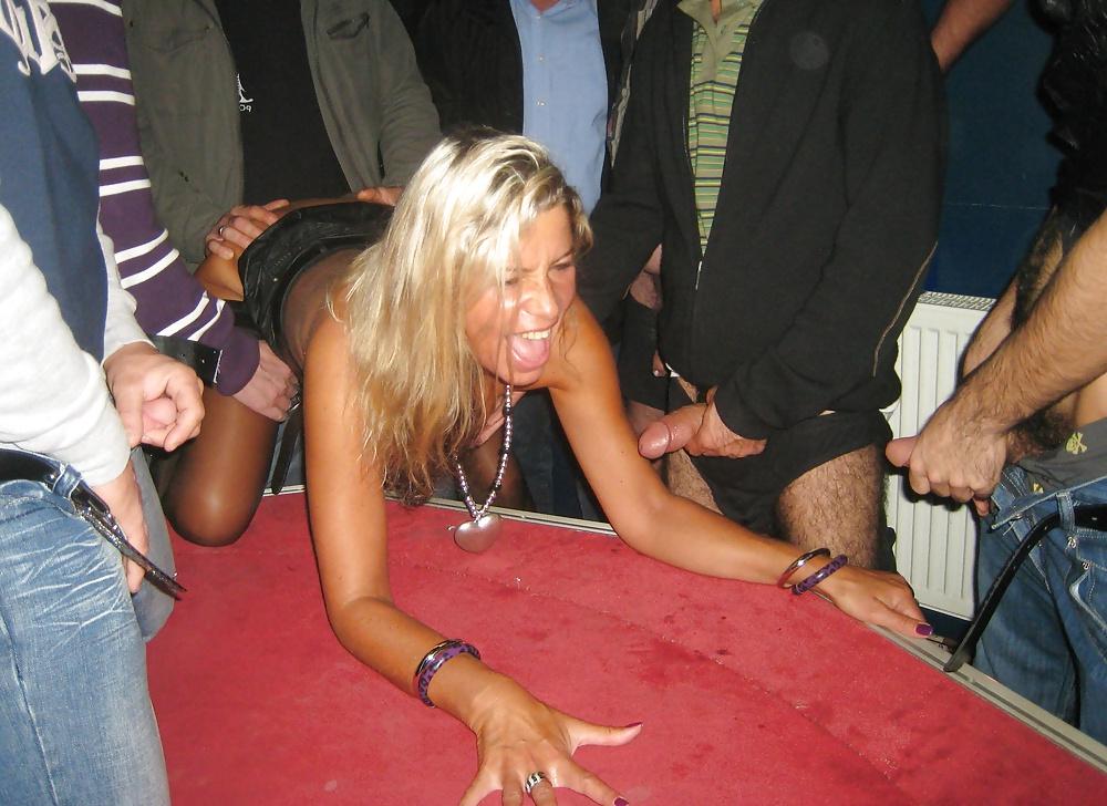 25P Julia Gangbang german whore
