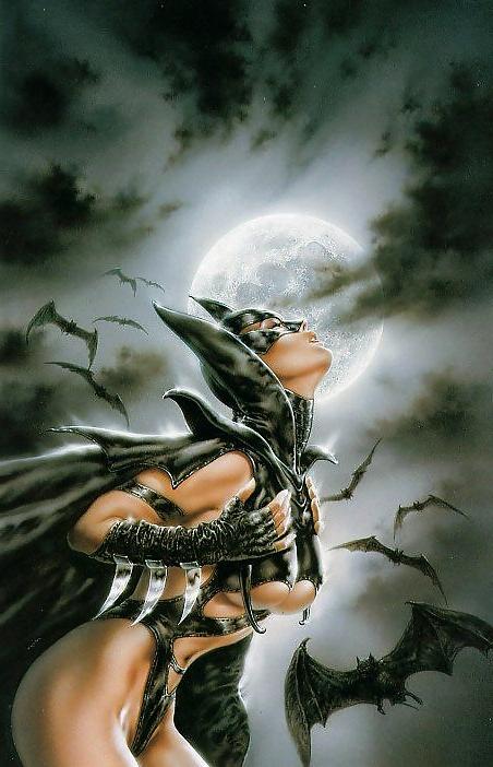 20P Vintage Pinups Luis Royo